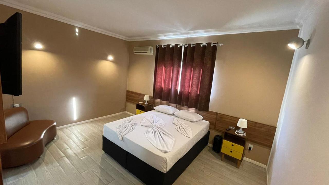 Lovely Motel - 7,5Km Do Santuario Nacional Roseira  Екстериор снимка